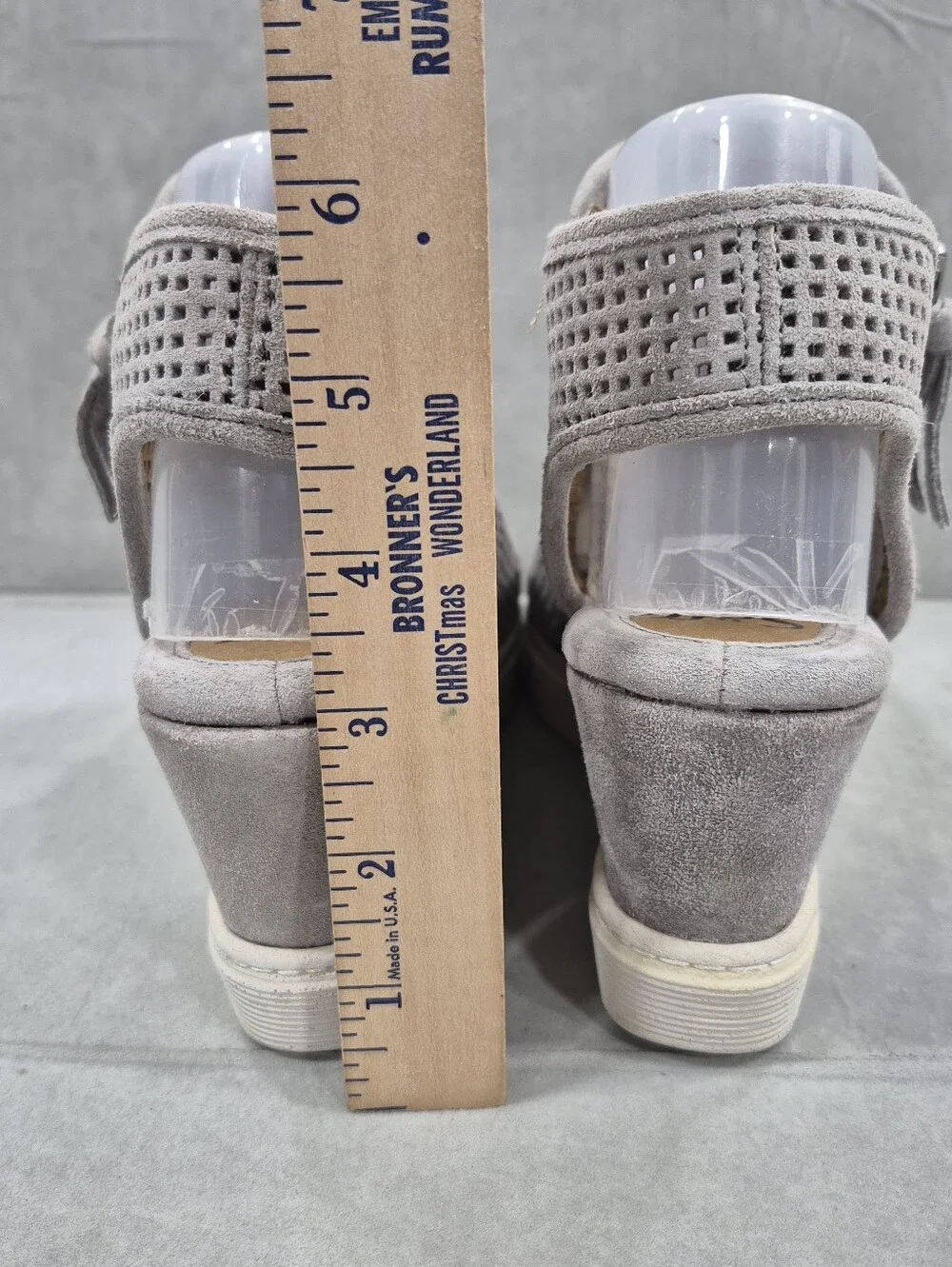 Sofft Saydee  wedge sandals women's 8M gray perforated suede leather side zip